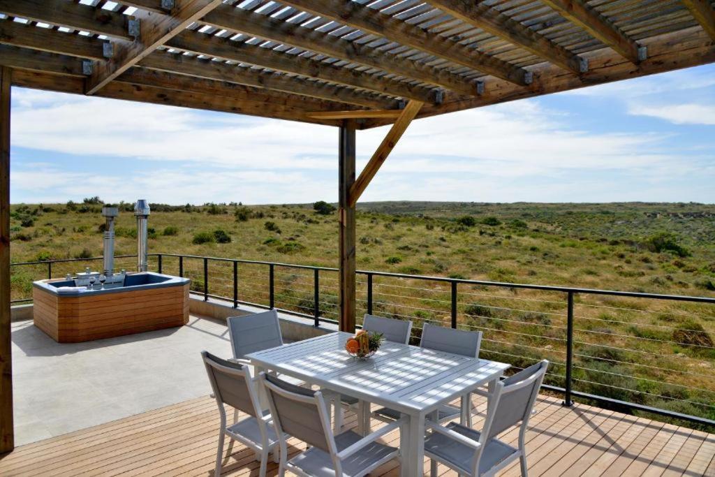 The Shark Bay Villas Langebaan Dış mekan fotoğraf